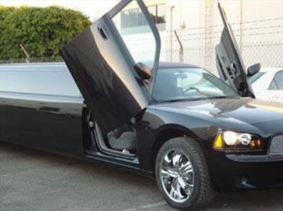 Stretch Limo - Dodge Charger