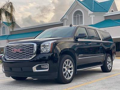 SUV - Chevrolet Suburban