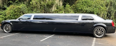 Stretch Limo - Chrysler 300