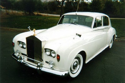 Luxury Sedan - Rolls Royce 