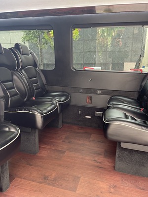 Executive Van - Mercedes Benz Sprinter