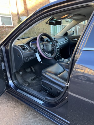 Sedan - Chrysler 300