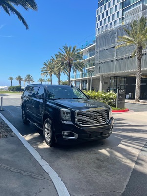 SUV - GMC Yukon XL