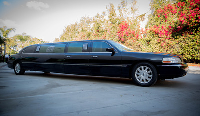 Stretch Limo - Lincoln Town Car