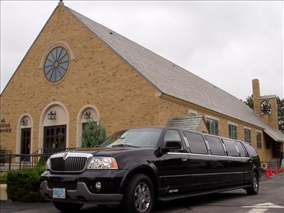 Stretch SUV - Lincoln Navigator