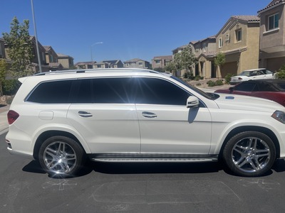 SUV - Mercedes Benz GL-Class