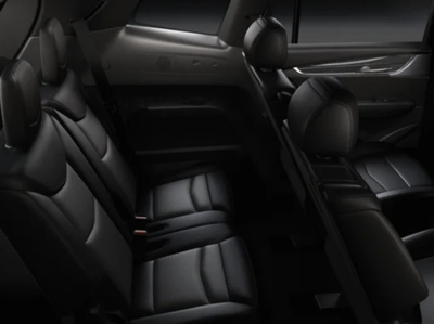Sedan - Cadillac XT6