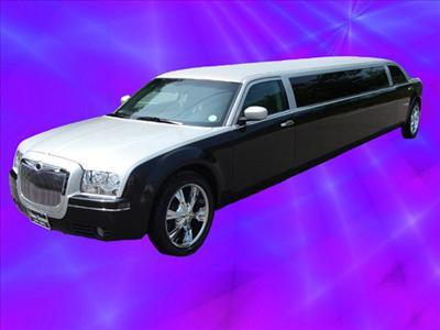 Stretch Limo - Chrysler 300