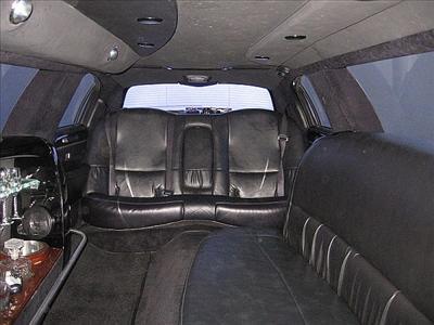 Stretch Limo - Lincoln Town Car