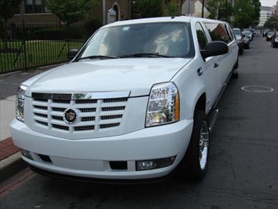 Stretch SUV - Cadillac Escalade