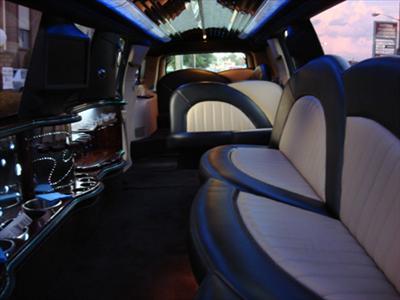Stretch SUV - Cadillac Escalade