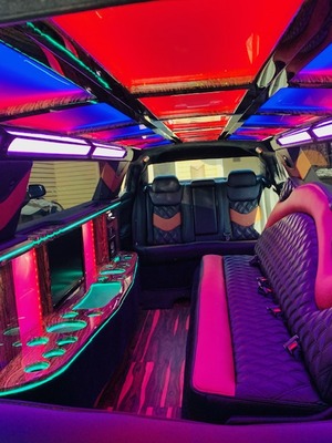 Stretch Limo - Chrysler 300