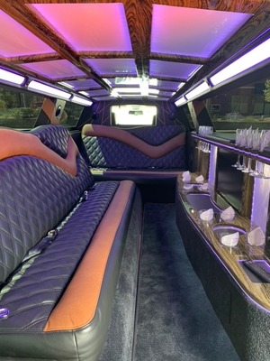 Stretch Limo - Chrysler 300