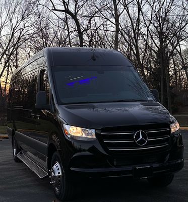 Executive Van - Mercedes Benz Sprinter