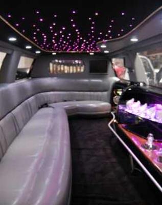 Stretch SUV - Ford Excursion