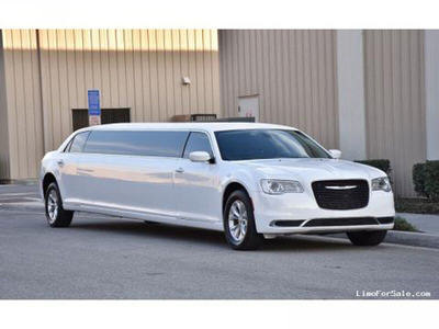 Stretch Limo - Chrysler 300