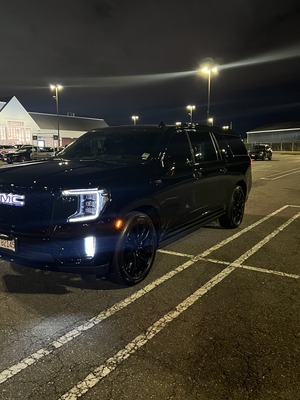 SUV - GMC Yukon XL