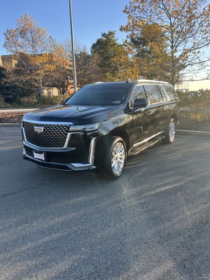 SUV - Cadillac Escalade ESV