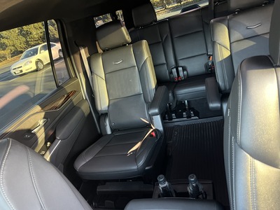 SUV - Cadillac Escalade ESV