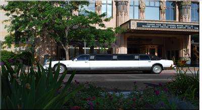 Stretch Limo - Lincoln Town Car