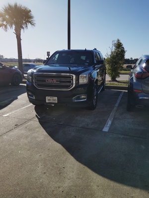 SUV - GMC Yukon XL