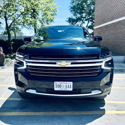 SUV - Chevrolet Suburban