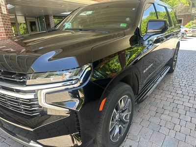SUV - Chevrolet Suburban