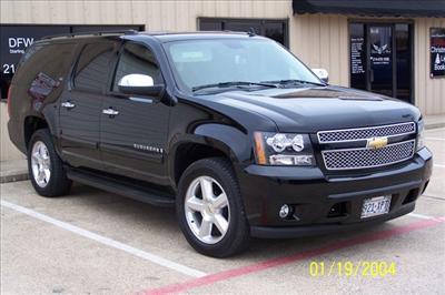 SUV - Chevrolet Suburban