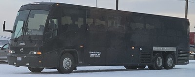 MotorCoach - Deluxe Motor Coach 