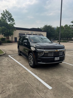 SUV - Chevrolet Suburban