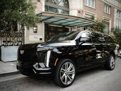 SUV - Cadillac Escalade ESV
