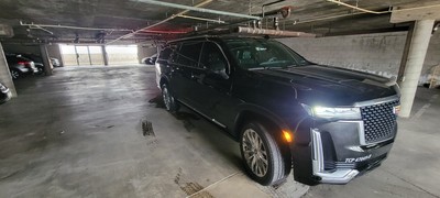 SUV - Cadillac Escalade ESV