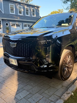 SUV - Cadillac Escalade ESV