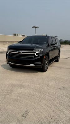 SUV - Chevrolet Suburban