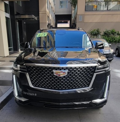 SUV - Cadillac Escalade ESV