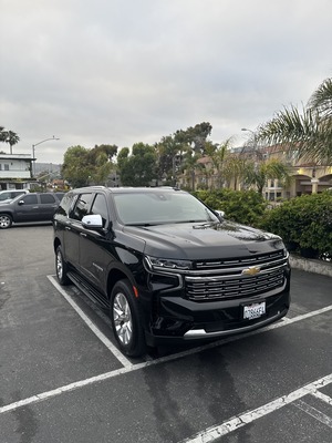 SUV - Chevrolet Suburban