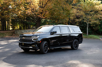 SUV - Chevrolet Suburban