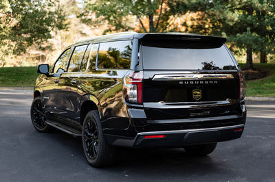 SUV - Chevrolet Suburban