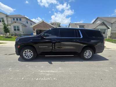 SUV - Chevrolet Suburban