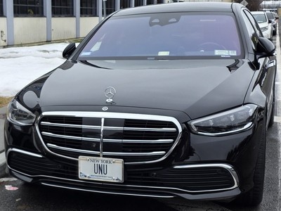 Luxury Sedan - Mercedes Benz S-Class