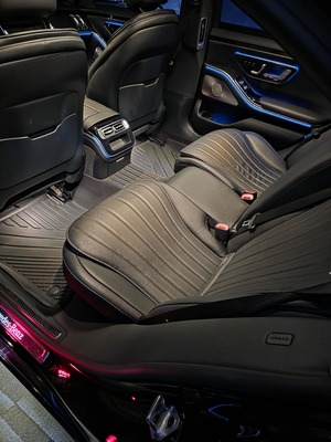 Luxury Sedan - Mercedes Benz S-Class