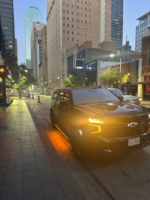 SUV - Chevrolet Suburban