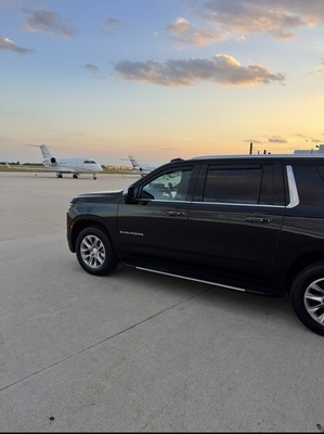 SUV - Chevrolet Suburban