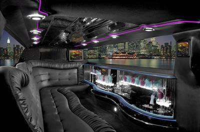 Stretch Limo - Lincoln Town Car