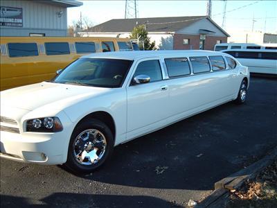 Stretch Limo - Dodge Charger
