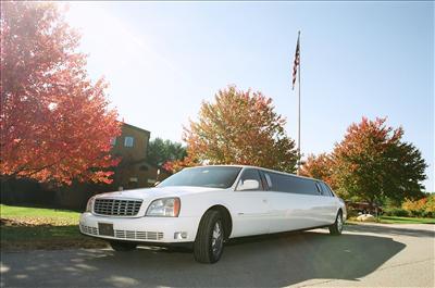 Stretch Limo - Cadillac DTS