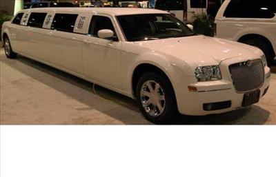 Stretch Limo - Chrysler 300