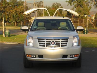 Stretch SUV - Cadillac Escalade
