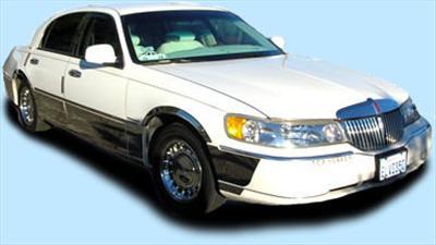 Sedan - Lincoln Town Car