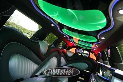 Stretch Limo - Lincoln Town Car